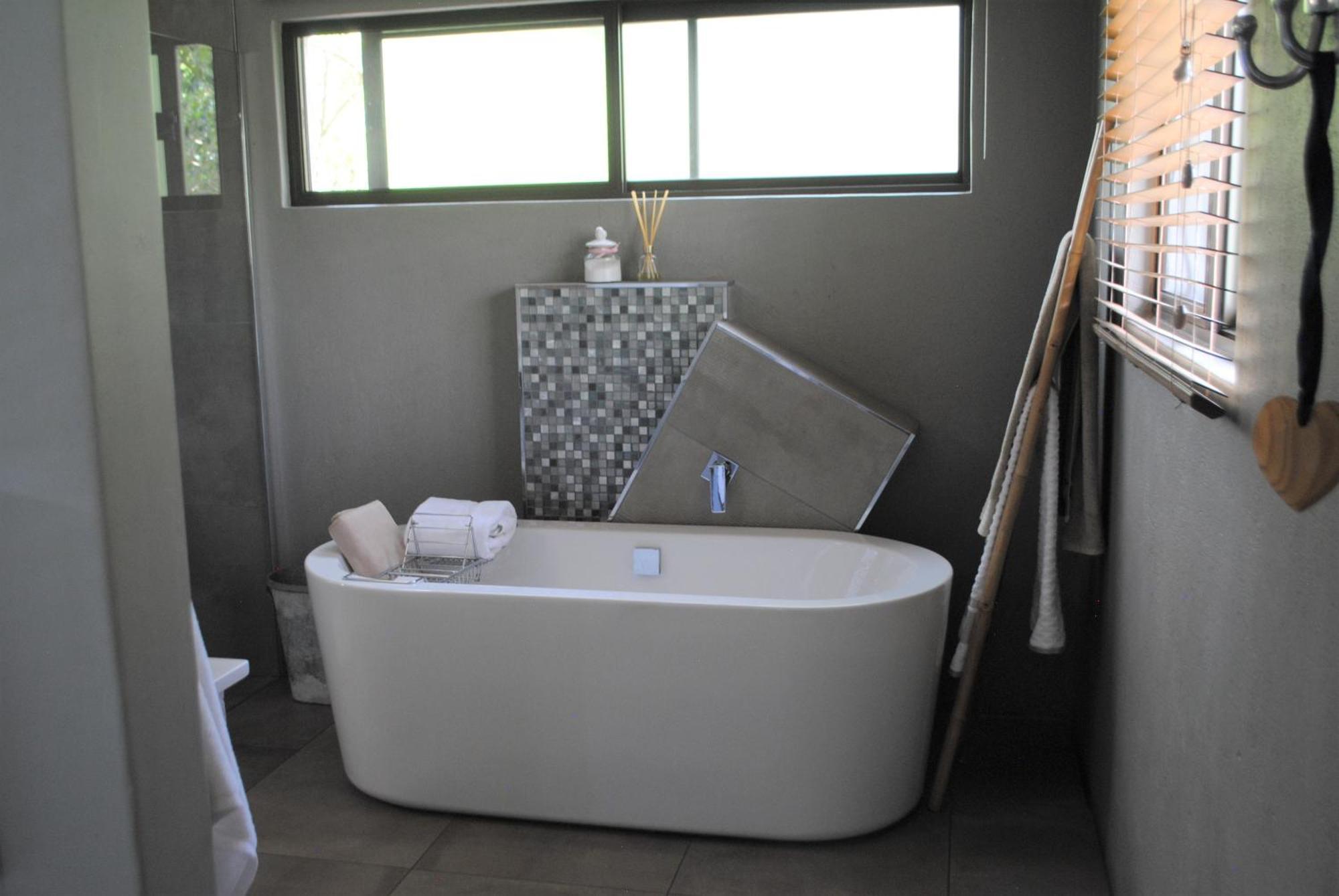 Birds Babble Self Catering Hotel Mbombela Exterior photo