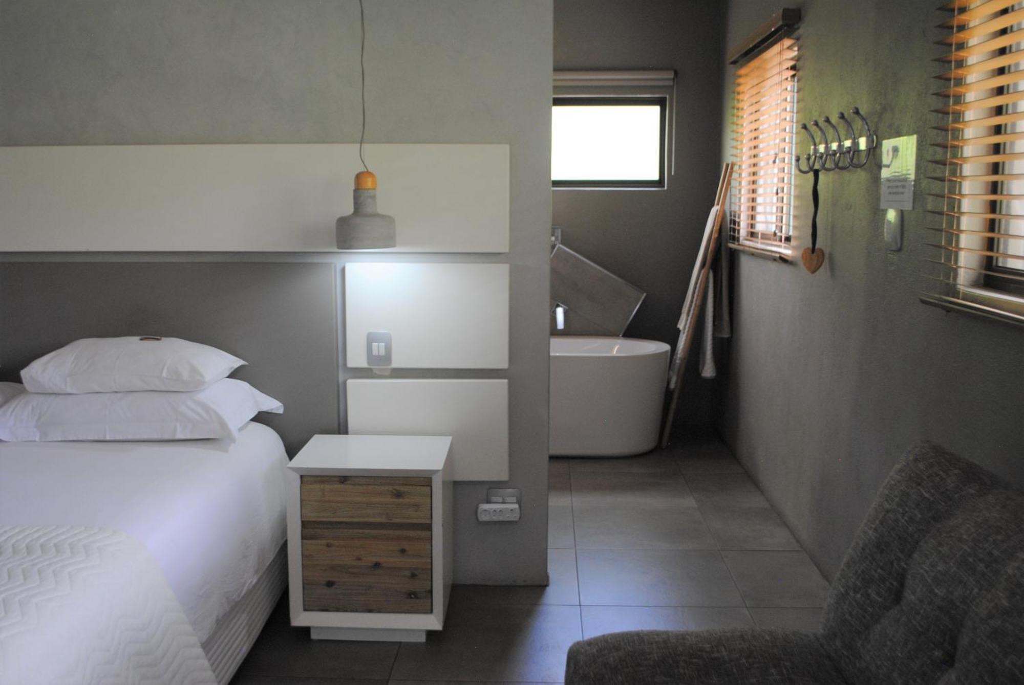 Birds Babble Self Catering Hotel Mbombela Exterior photo